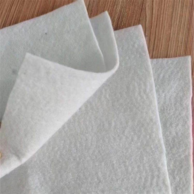 White Nonwoven Geotextile