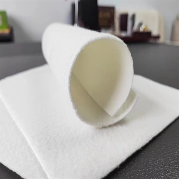 Geosintéticos - Fibras sintéticas cortadas Geotextil no tejido punzonado