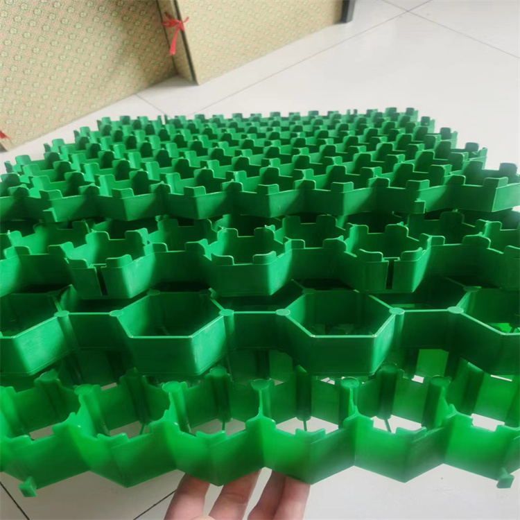 Grass and Gravel Reinforcement