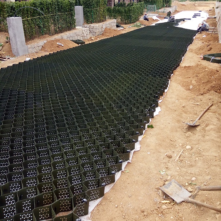 Driveway gravel grid Driveway gravel grid