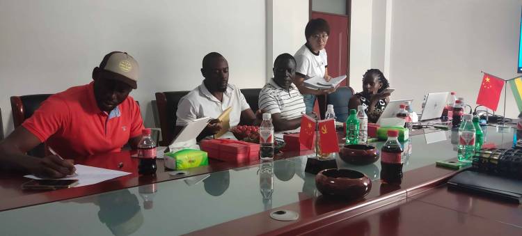 1744682754651970.jpg Customer Visit (5).jpg